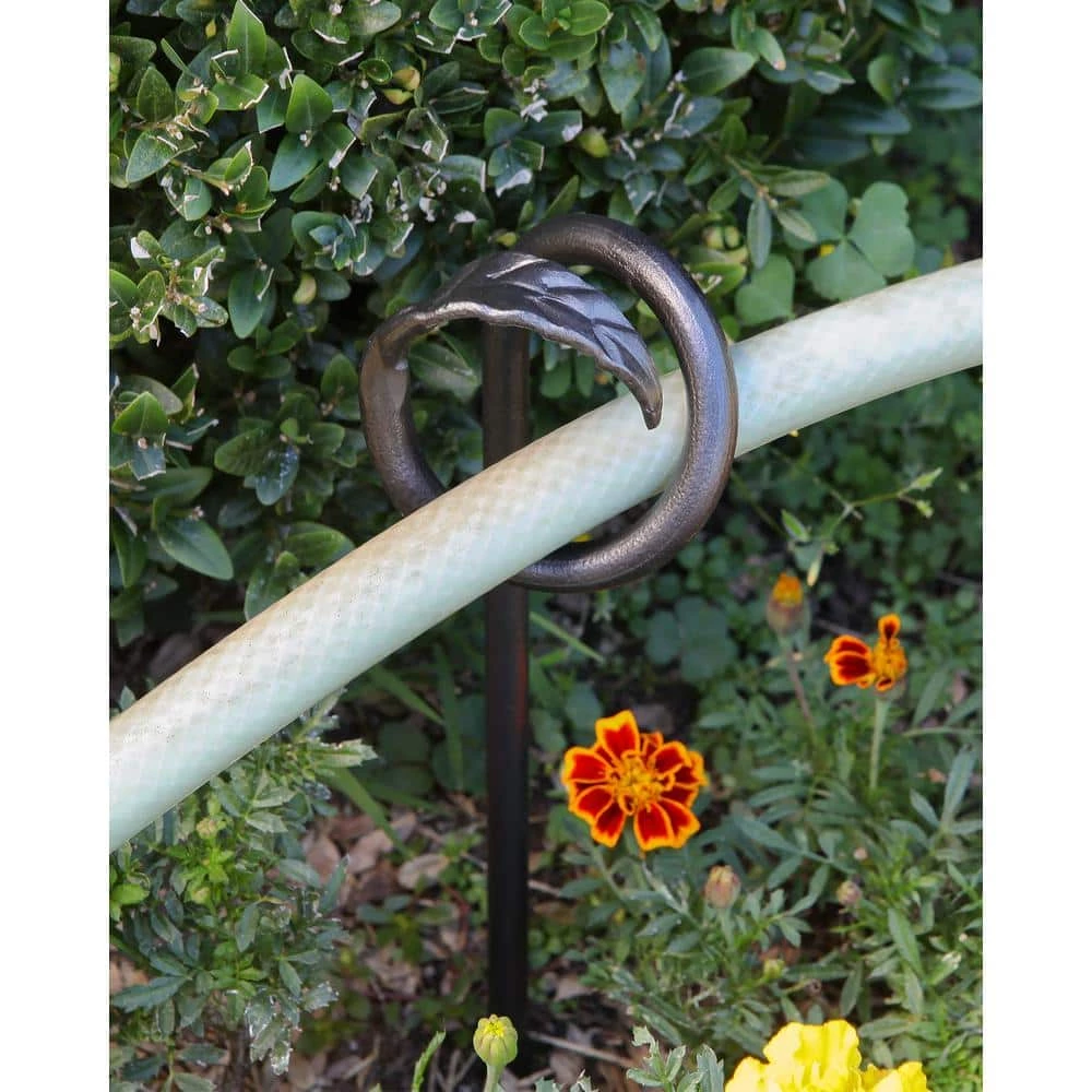 ACHLA DESIGNS 14 in. Tall Black Iron Hose Guide Guard w/Leaf End Design (6-Pack) - Image 6