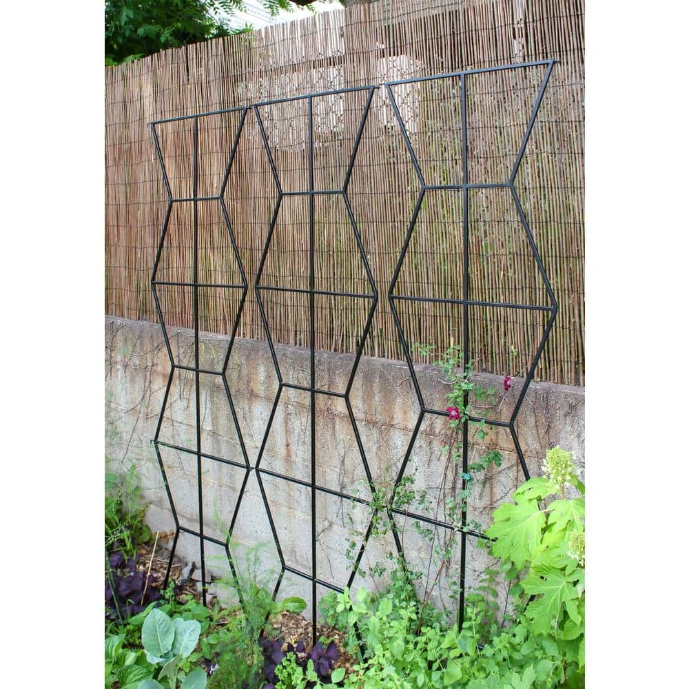ACHLA DESIGNS 84 in. H Black Powdercoated Wrought Iron Outdoor Garden Zigzag Screen Trellis - Image 3