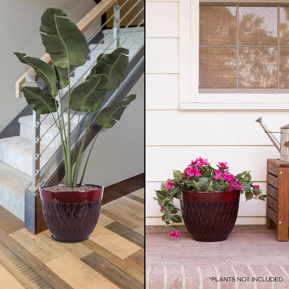 Alpine Corporation Indoor/Outdoor Resin Stone-look Planters with Drainage Holes, Red (Set of 2) - Image 2